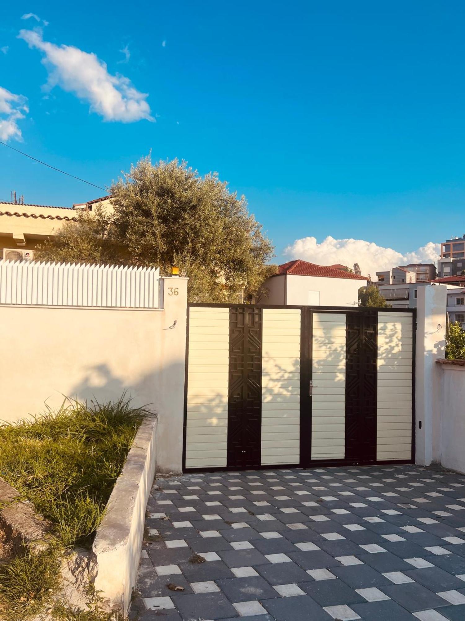 Tirana View Apartments Екстер'єр фото